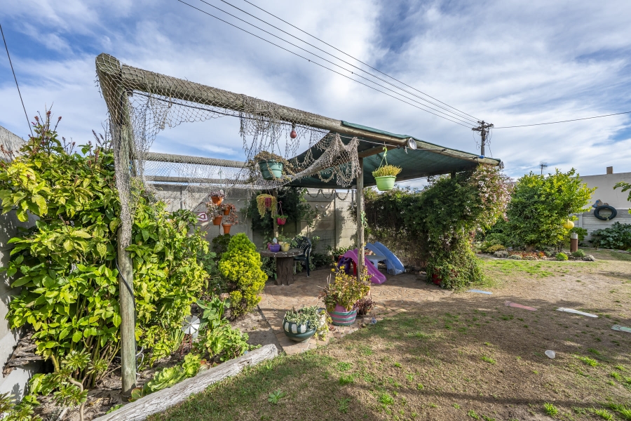3 Bedroom Property for Sale in Ruyterwacht Western Cape